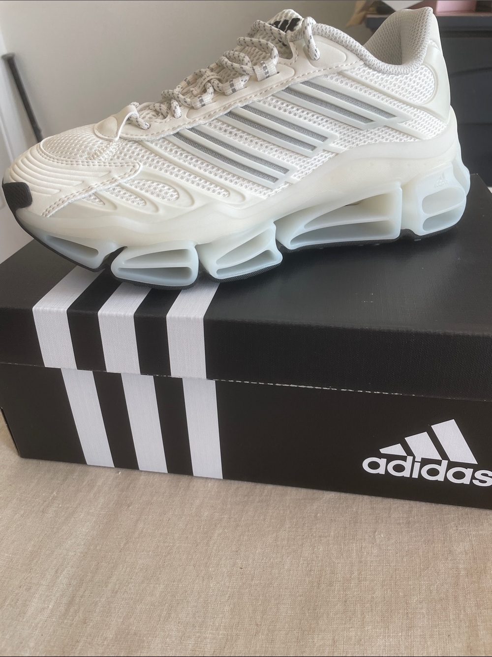 Adidas Megaride AG shoes size 6Mens/7Womens US